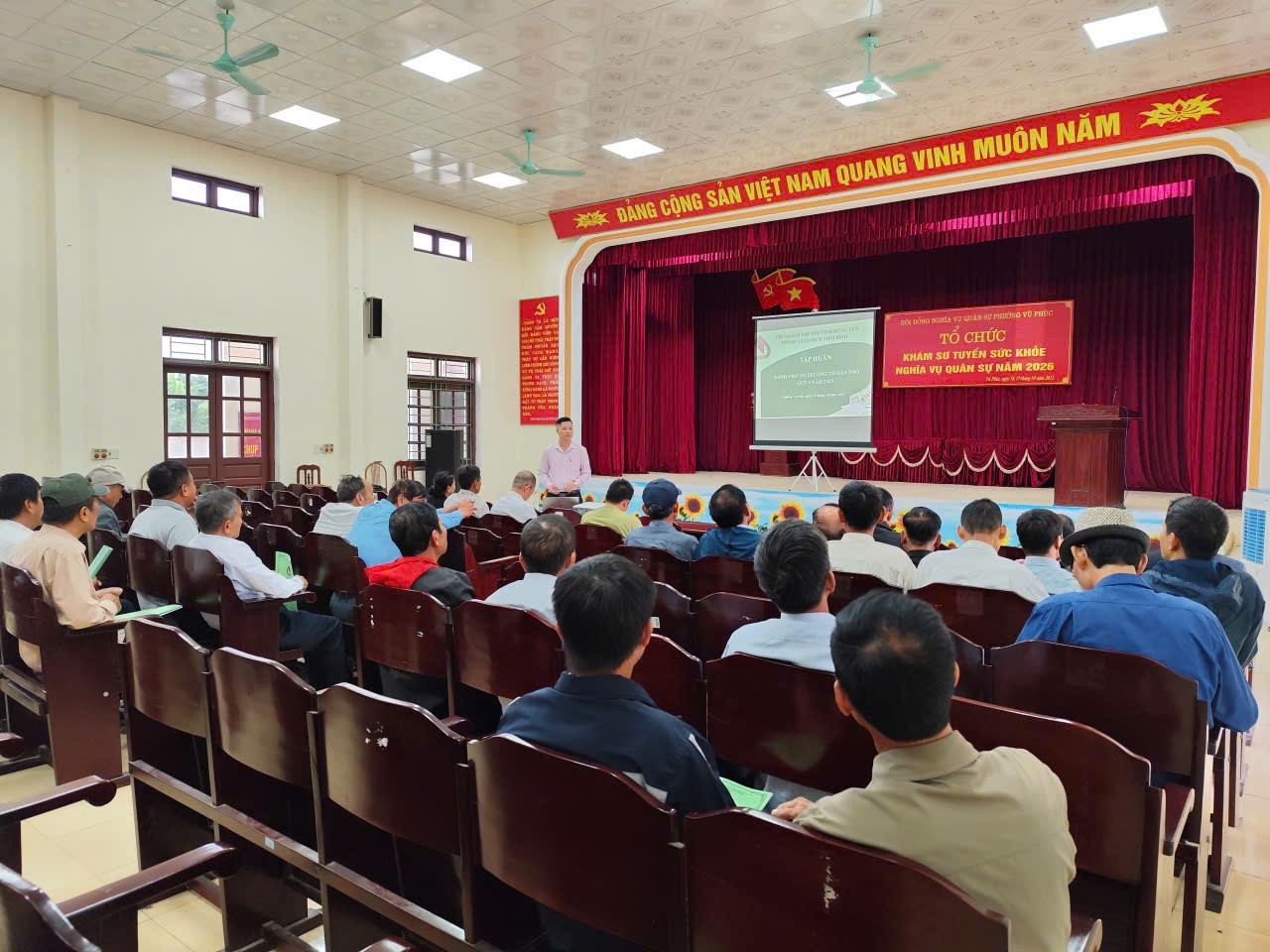 Phòng giao dịch NHCSXH Thái Bình tổ chức tập huấn nghiệp vụ tín dụng chính sách xã hội đến các Tổ trưởng Tổ dân phố thuộc địa bàn phường Vũ Phúc