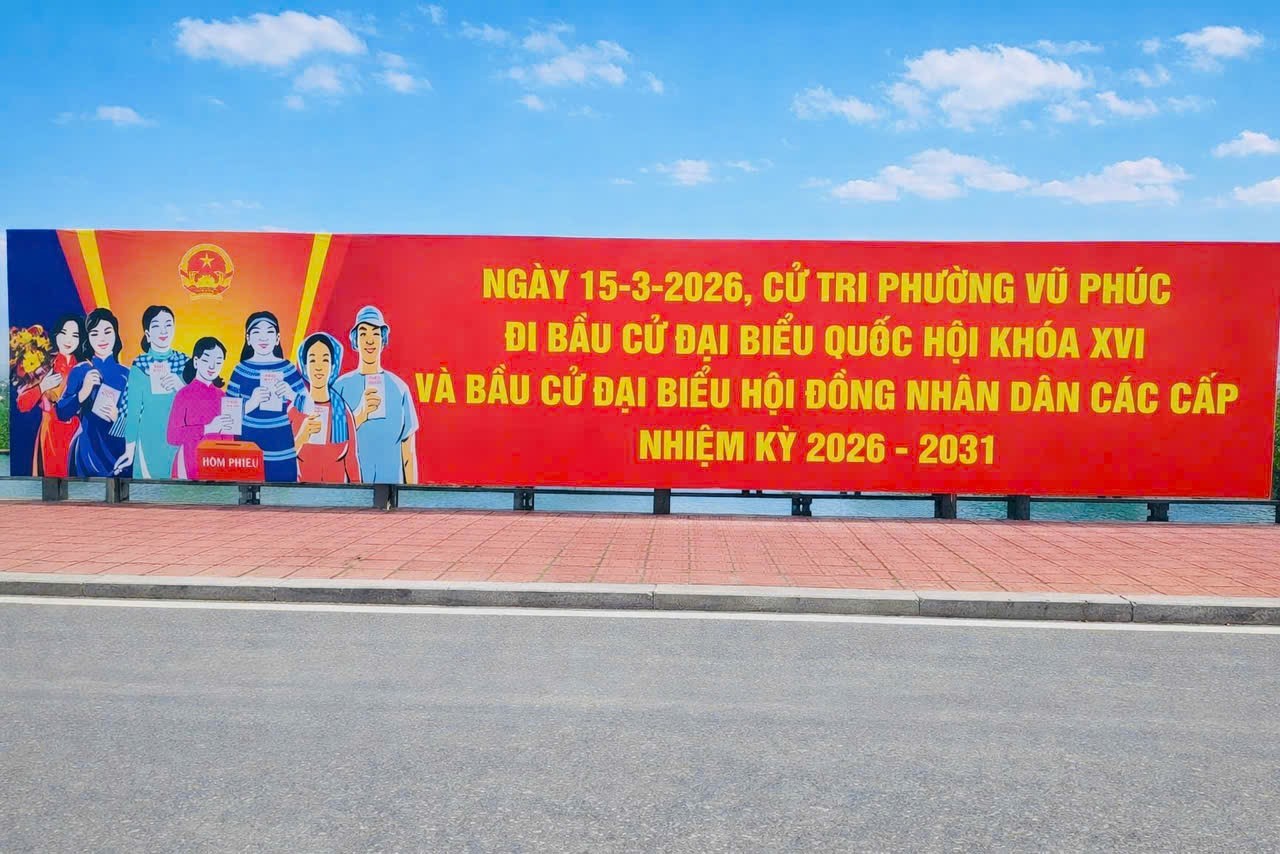 Ban Thường vụ Đảng ủy phường chỉ đạo đẩy mạnh tuyên truyền, cổ động trực quan về cuộc bầu cử đại biểu Quốc hội khóa XVI và đại biểu Hội đồng nhân dân các cấp nhiệm kỳ 2026 - 2031 và tuyên truyền kết quả Đại hội XIV của  Đảng.