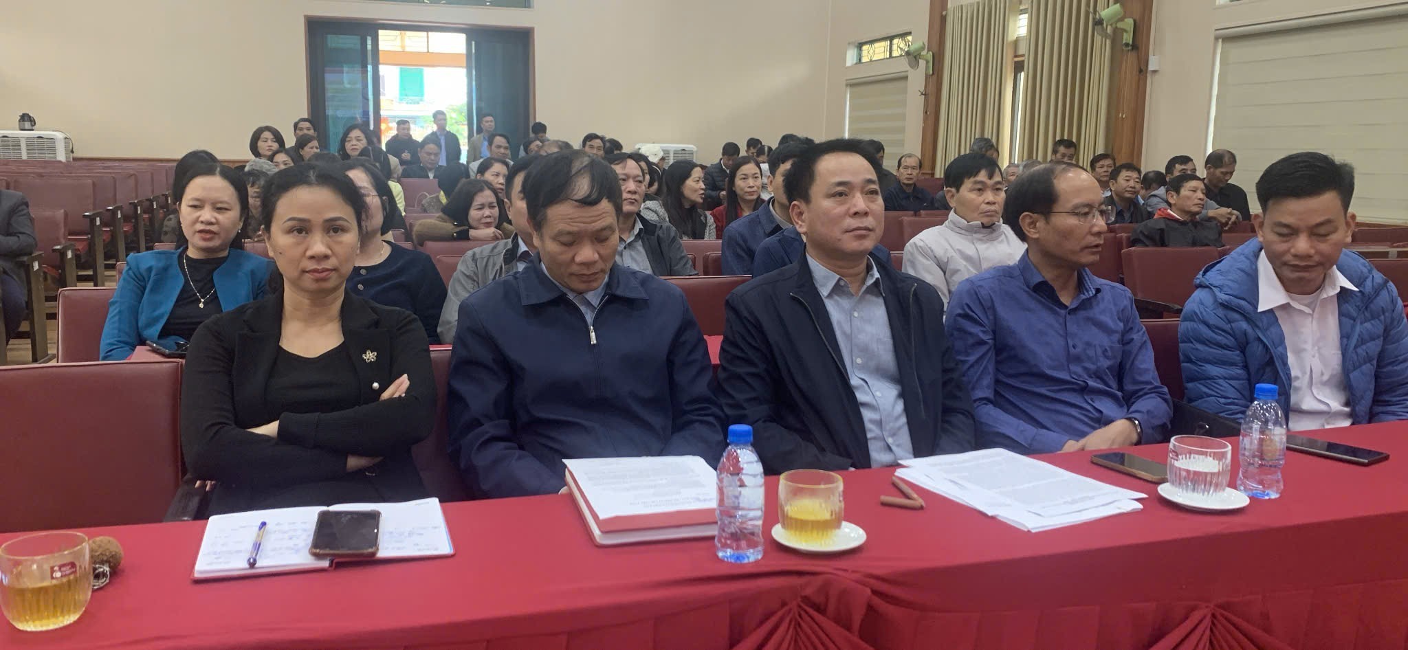 Đảng uỷ phường vũ phúc tổ chức Hội nghị trực tuyến nghiên cứu, học tập, quán triệt, triển khai thực hiện các Nghị quyết của Trung ương và của tỉnh