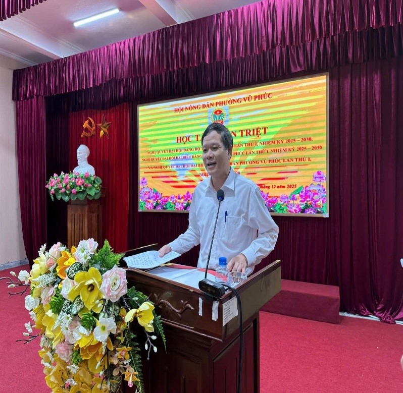 Hội Nông dân phường Vũ Phúc tổ chức học tập, quán triệt các Nghị quyết Đại hội