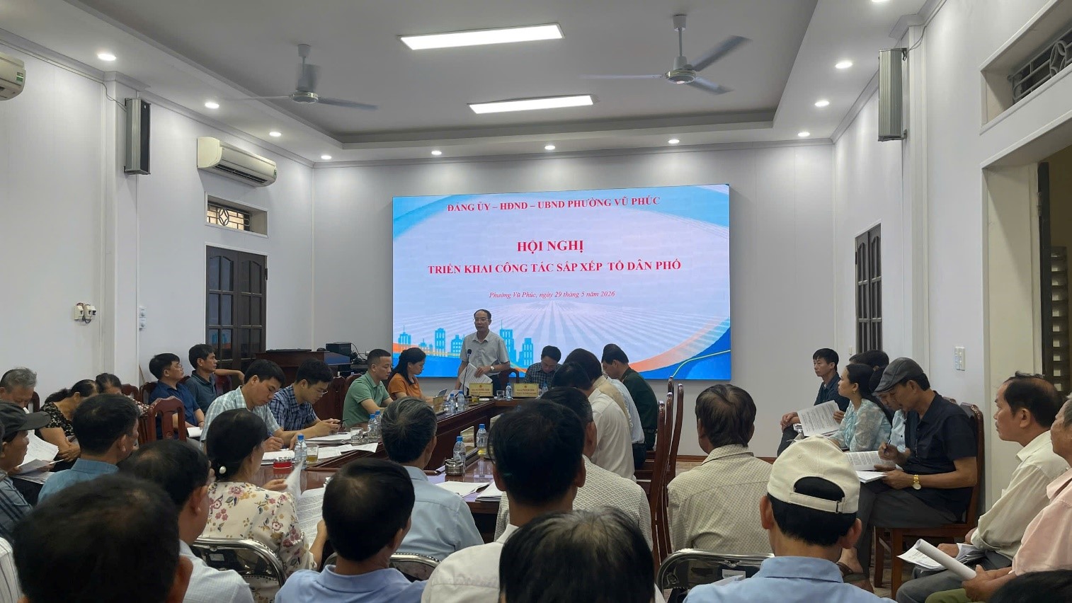 Phường Vũ Phúc triển khai nhiệm vụ rà soát, đánh số nhà và quán triệt chủ trương sắp xếp tổ dân phố